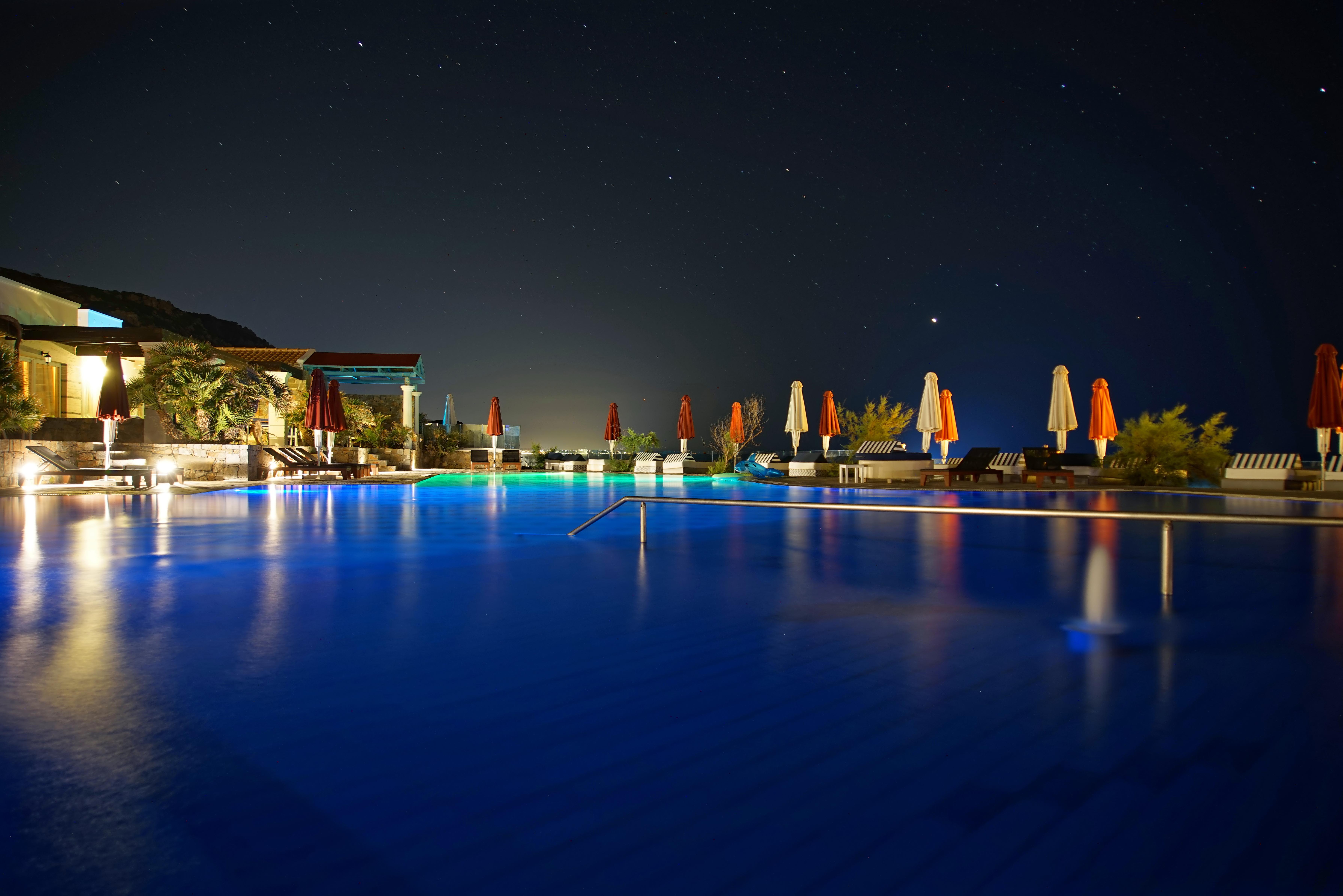 Minos Imperial Luxury Beach Resort & Spa Milatos Extérieur photo The pool at the Sheraton Jumeirah Hotel