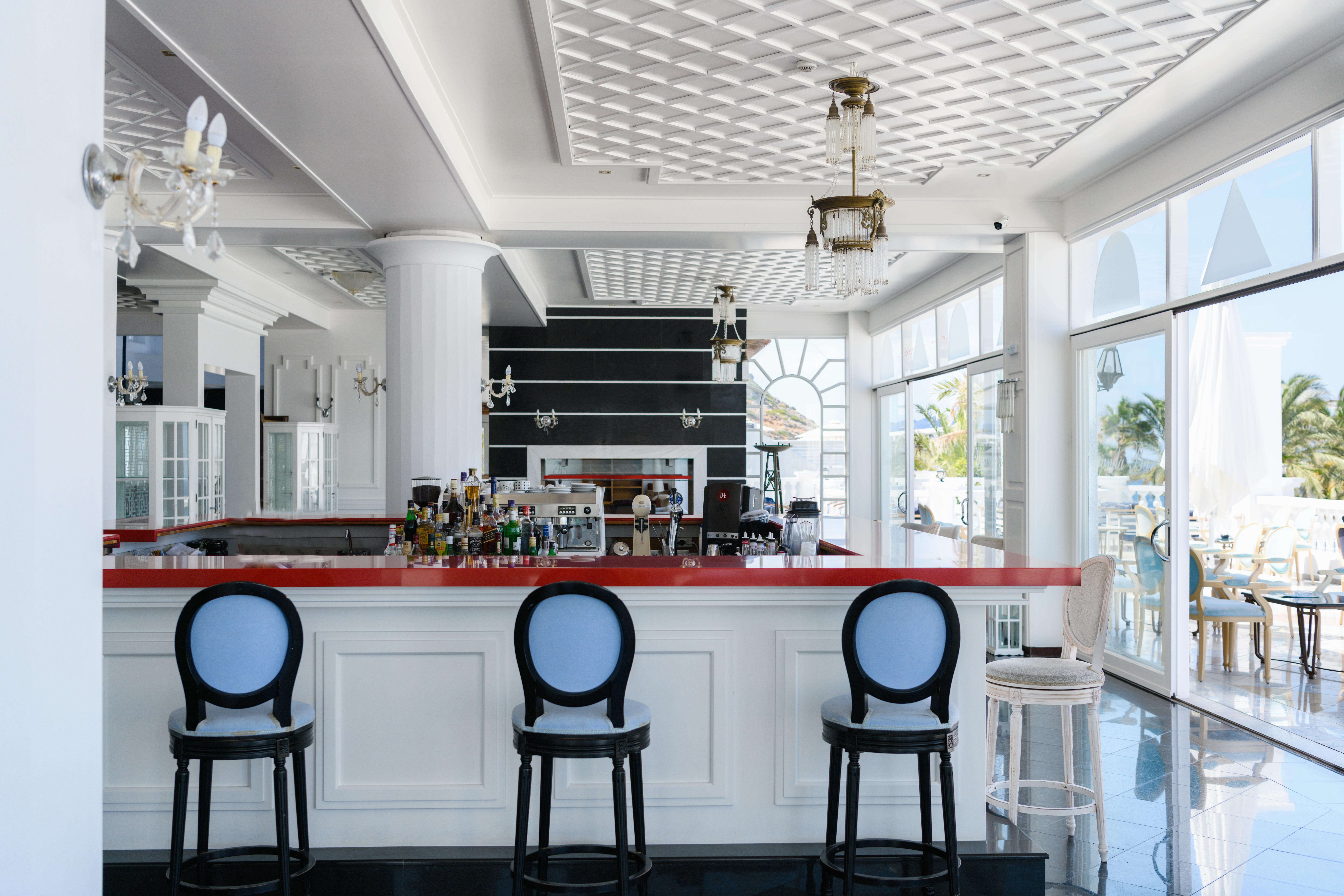 Minos Imperial Luxury Beach Resort & Spa Milatos Extérieur photo The bar at the hotel